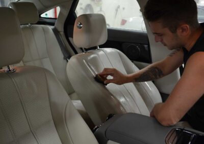 ČIŠTĚNÍ INTERIÉRU